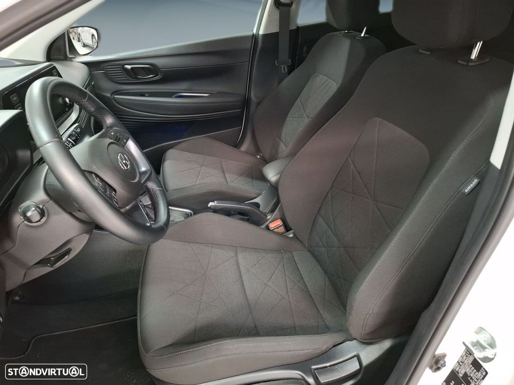Hyundai Bayon 1.0 T-GDI Premium (TT) DCT - 11