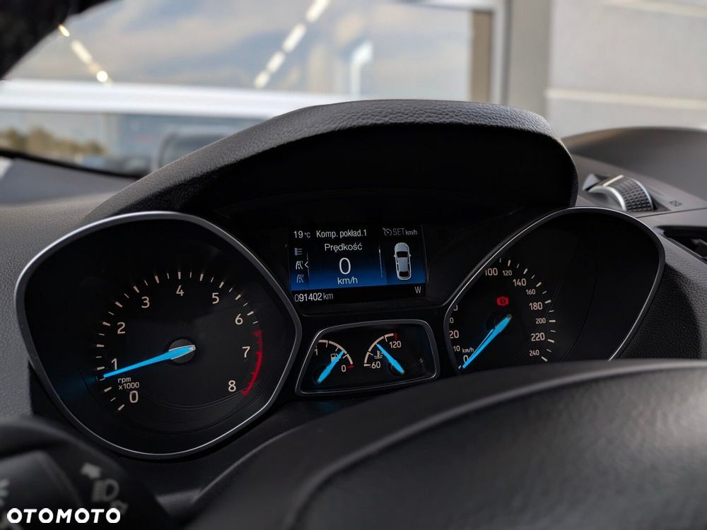 Ford Kuga 1.5 EcoBoost FWD Titanium ASS - 24