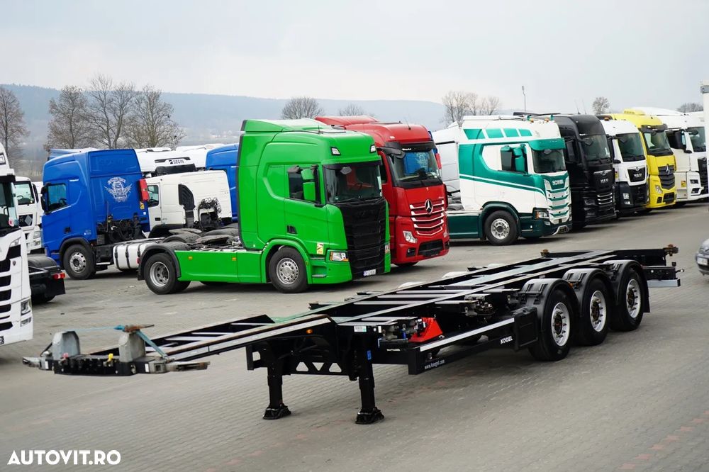 Kögel SEMIREMORCĂ CONTAINER / UNIVERSAL / SPATE EXTENSIBIL / PENTRU TOATE CONTAINERELE - 1