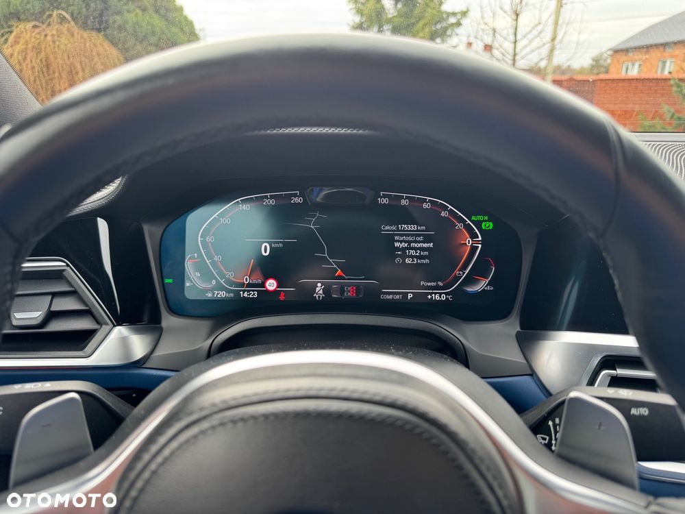 BMW Seria 3 330i xDrive M Sport sport - 10