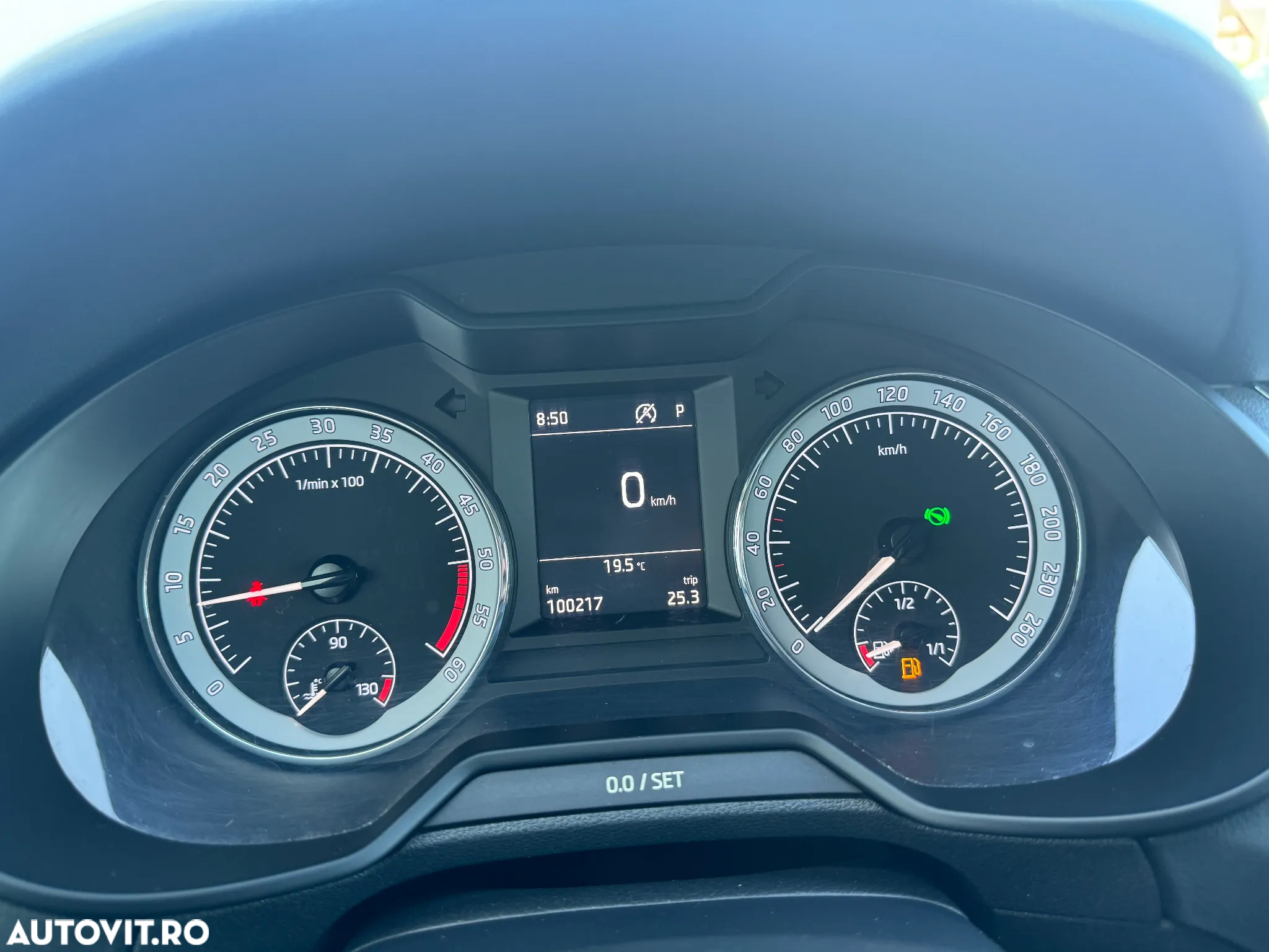 Skoda Octavia 2.0 TDI DSG 4X4 Style - 11