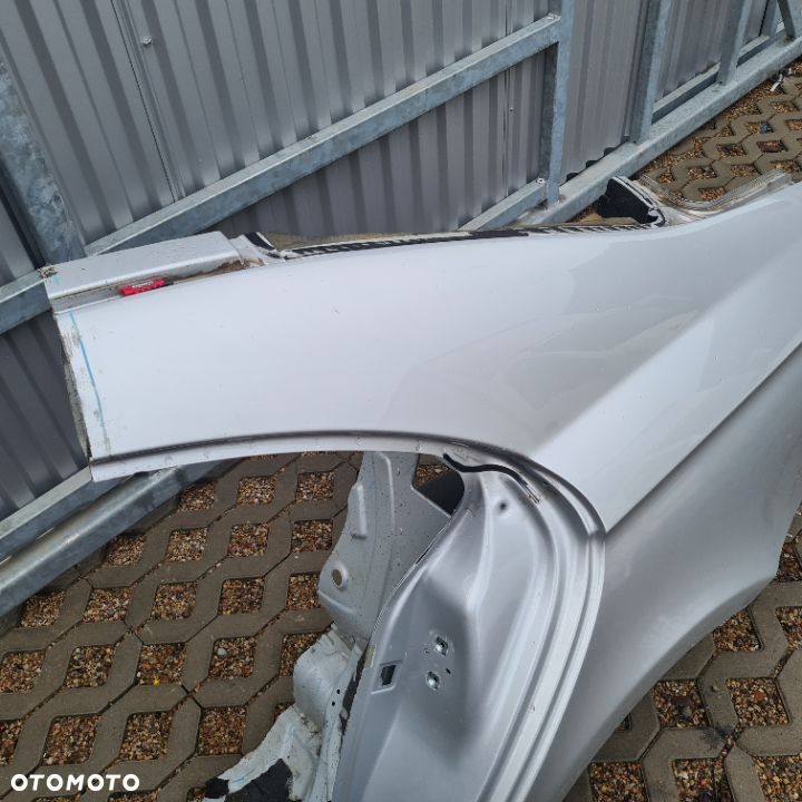 BLOTNIK TYL LEWY POSZYCIE CWIARTKA OKULAR MERCEDES CLS W219 ORYGINALNY DEMONTAZ - 3