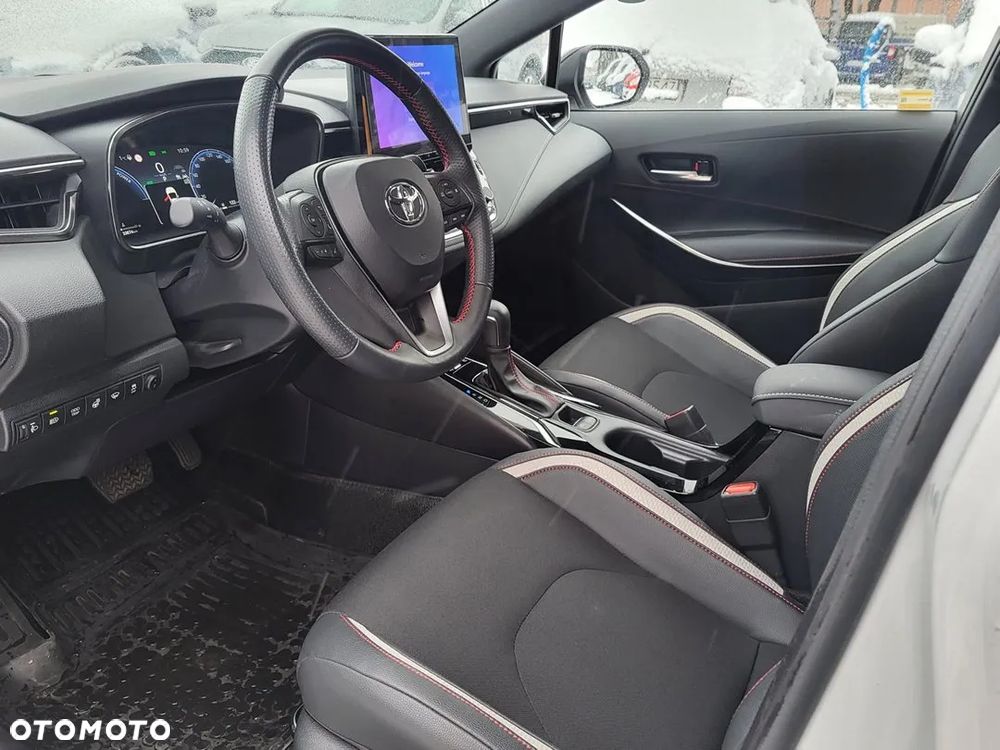 Toyota Corolla 2.0 Hybrid GR Sport Dynamic - 11