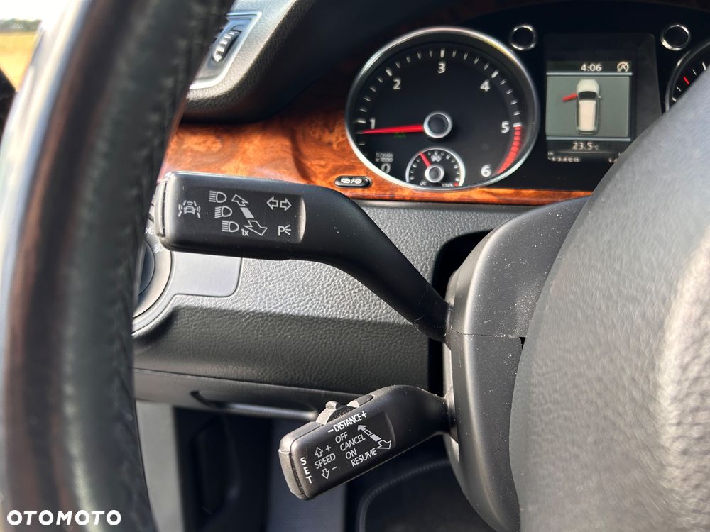 Volkswagen Passat 2.0 TDI DPF DSG Comfortline - 18