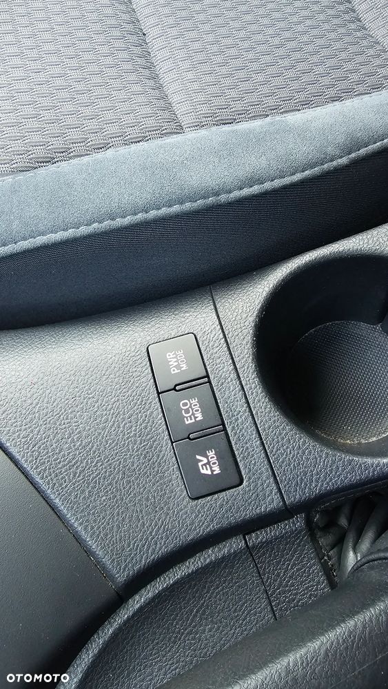 Toyota Auris - 17