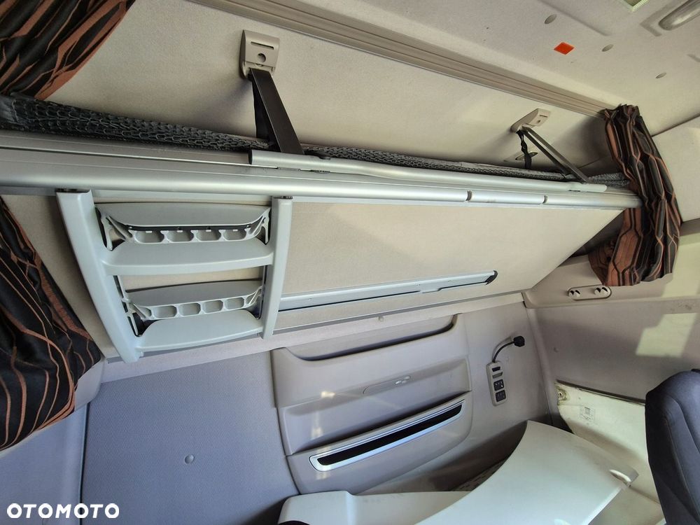 ŁÓZKO GÓRNE SUPER SPACE CAB KOMPLETNE DAF XF 106 EURO 6 LIFT CAMPER - 1