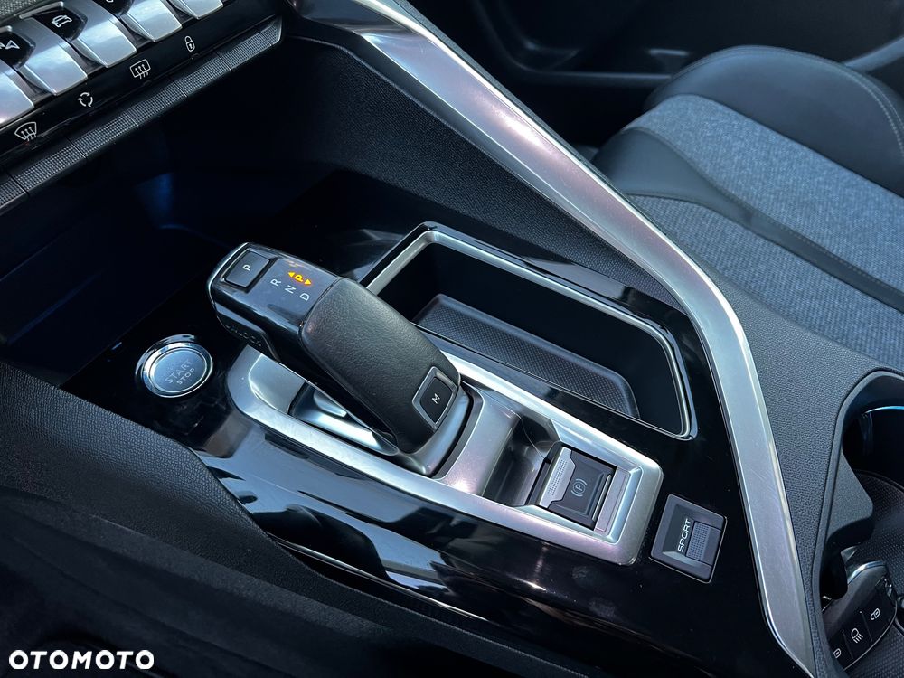 Peugeot 3008 BlueHDi 130 Stop & Start EAT8 Allure Business-Paket - 22