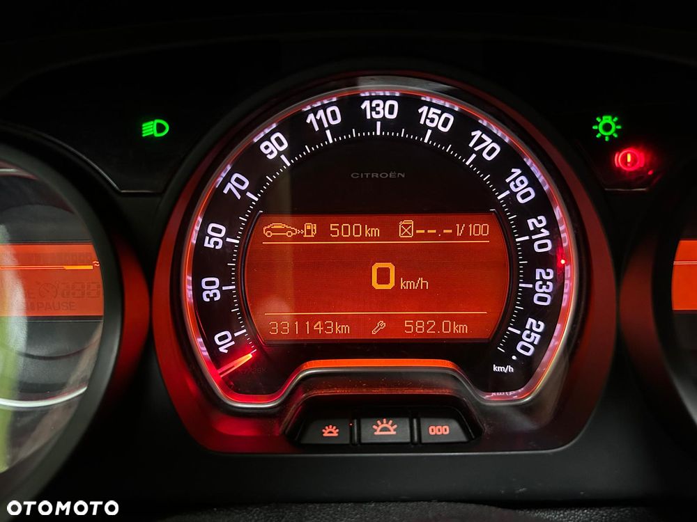 Citroën C5 2.0 HDi Attraction - 13