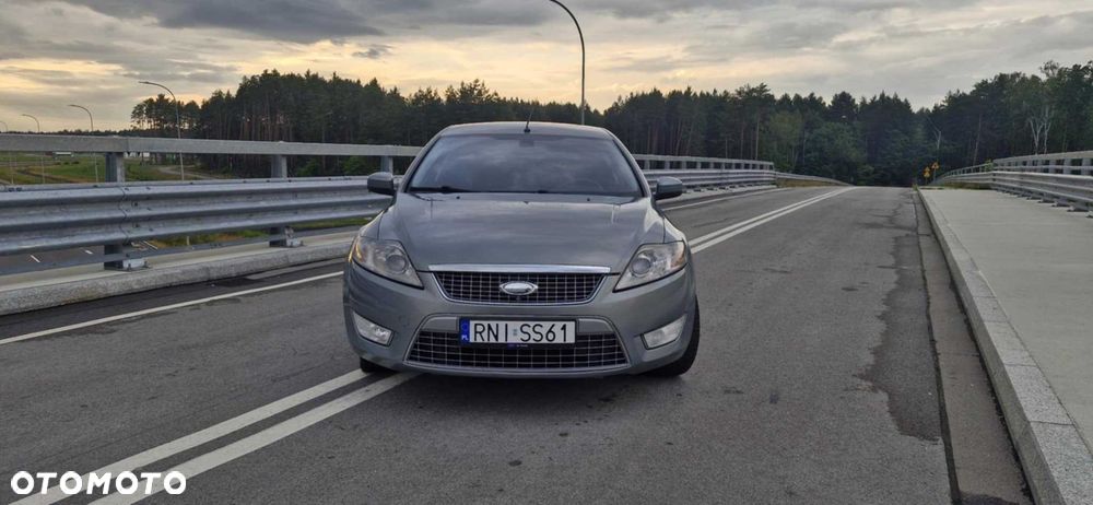 Ford Mondeo - 4