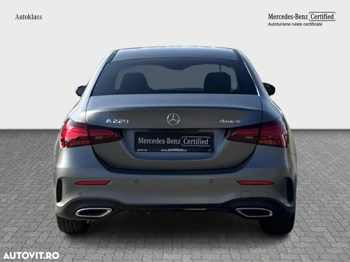 Mercedes-Benz A 220 4MATIC MHEV 8G-DCT Sedan - 6