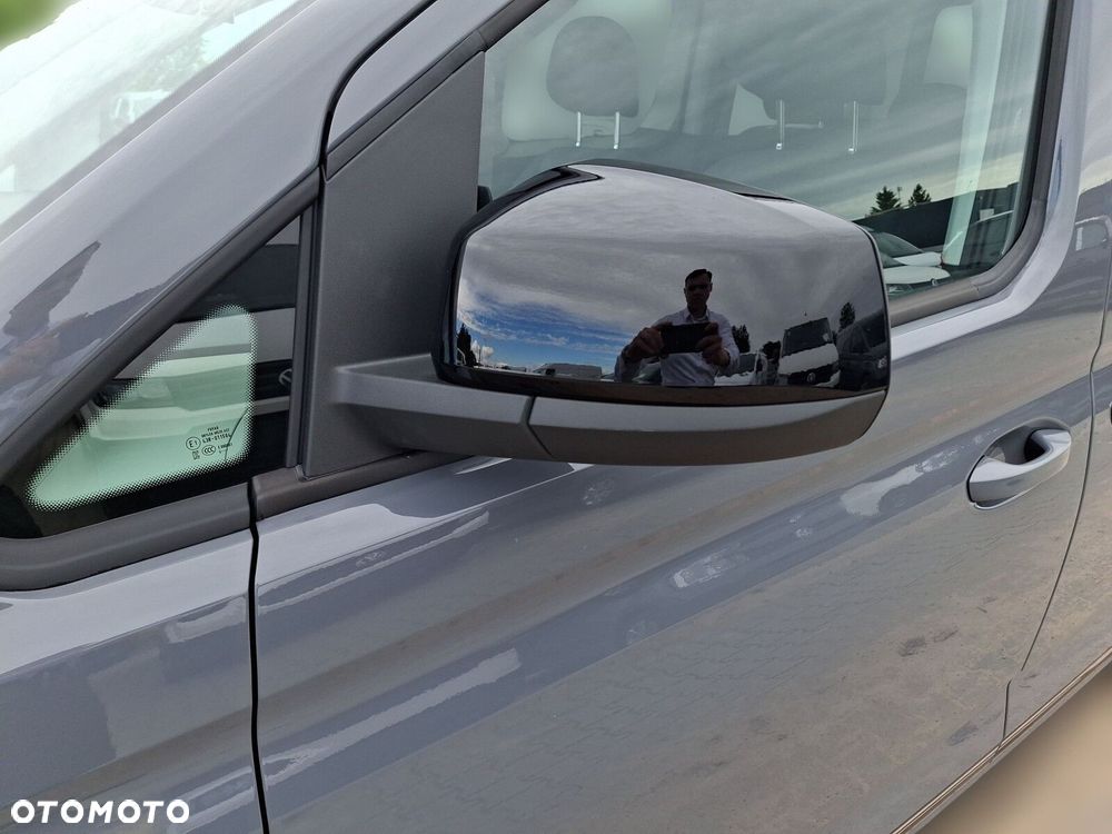 Volkswagen Caddy - 13