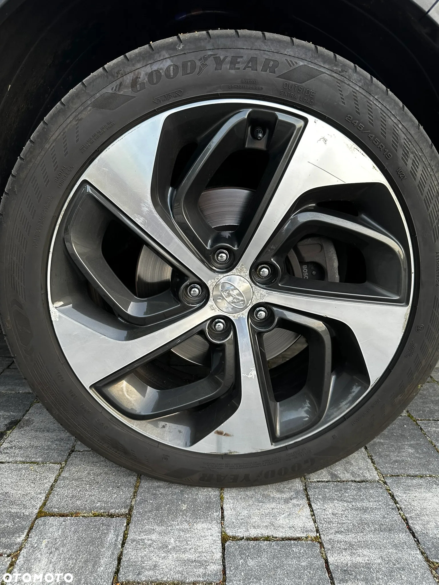 Hyundai Tucson 2.0 CRDI BlueDrive Style 2WD - 34