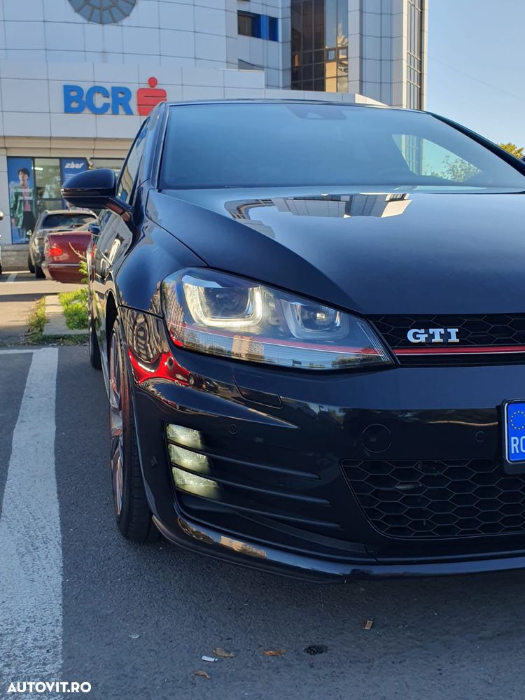 Volkswagen Golf GTI BlueMotion Technology DSG - 3