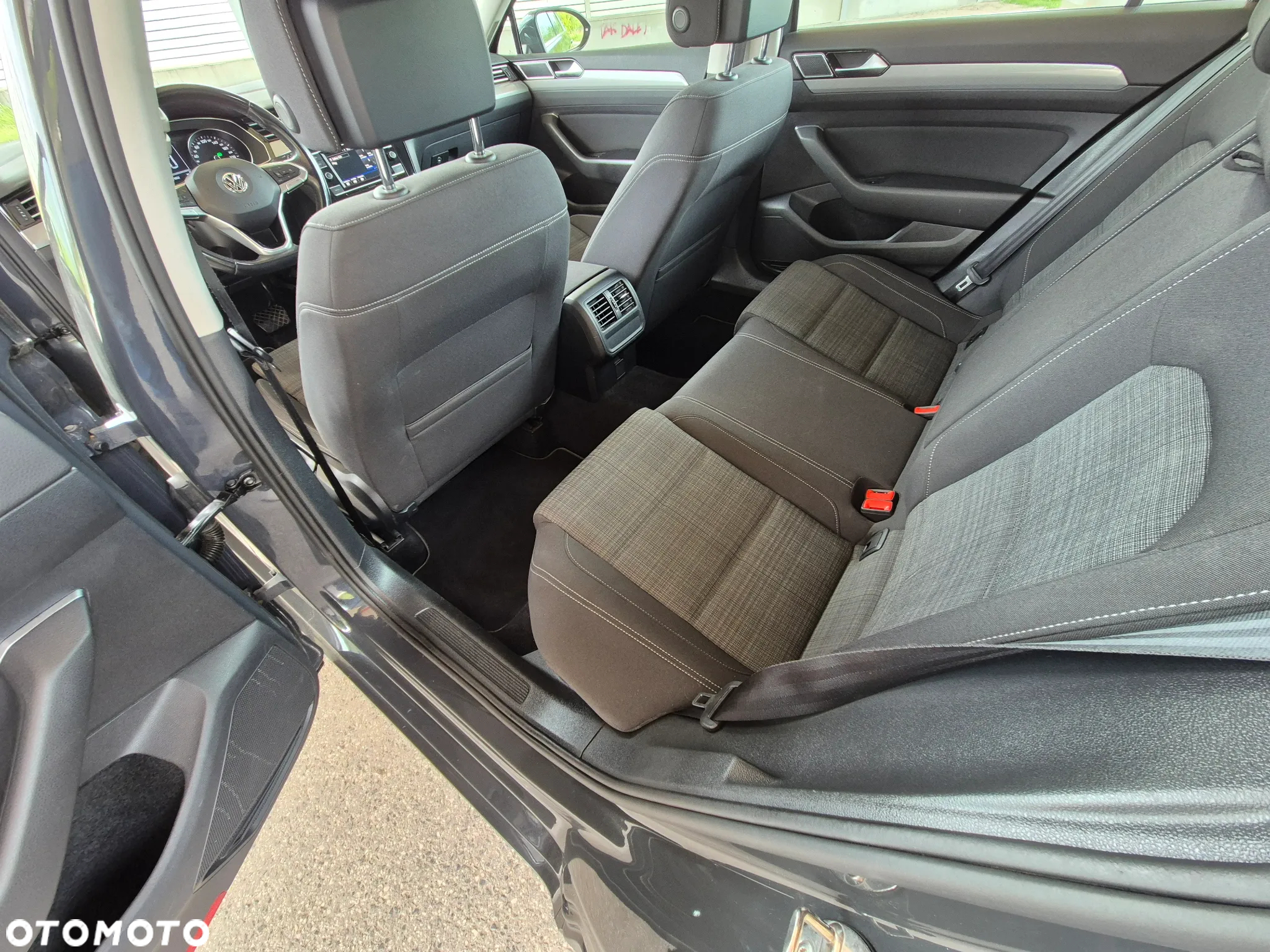 Volkswagen Passat 1.5 TSI EVO Business DSG - 15
