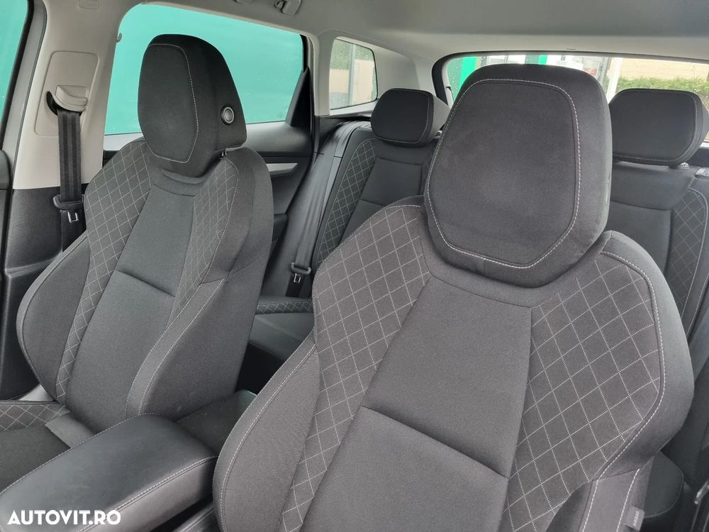 Skoda Karoq 1.6 TDI DSG Style - 9