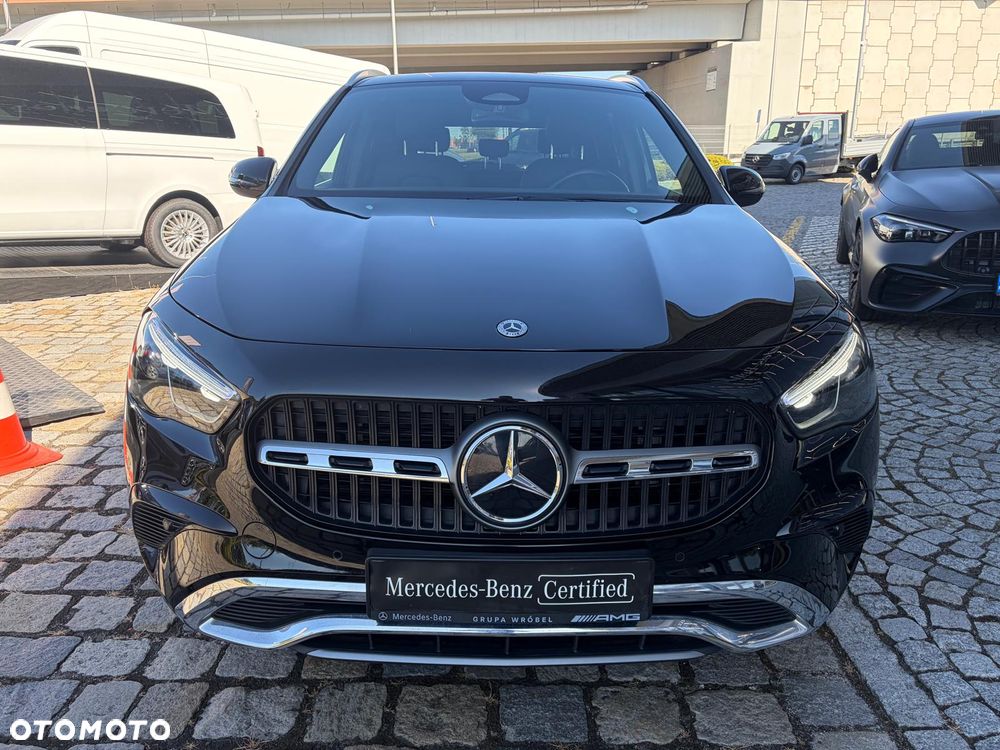 Mercedes-Benz GLA 220 mHEV 4-Matic Progressive 8G-DCT - 2