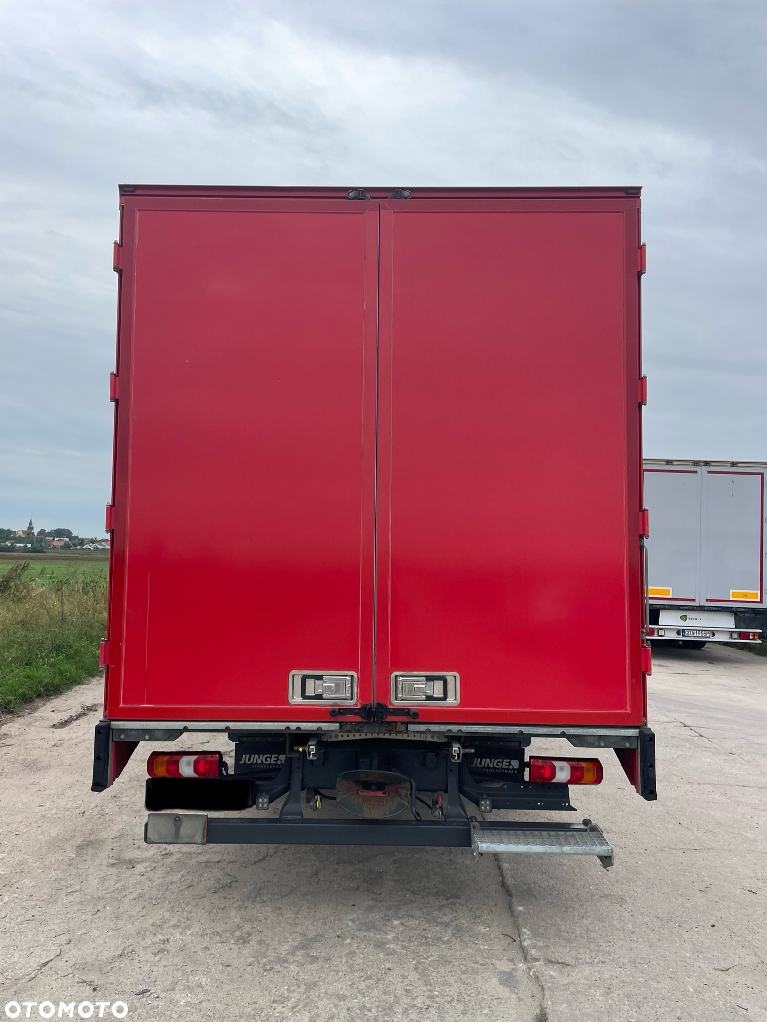 Mercedes-Benz Atego 818 - 5