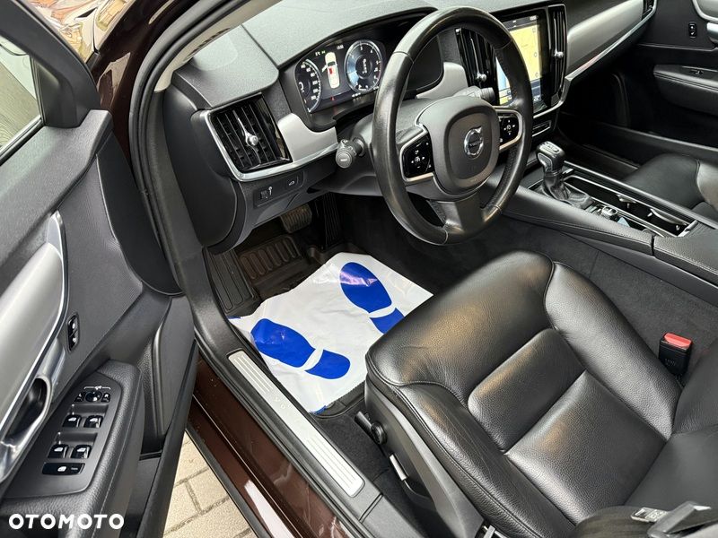 Volvo S90 D4 Geartronic Momentum Pro - 11