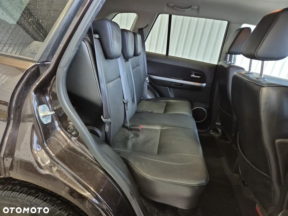 Suzuki Grand Vitara 2.4 Automatik Comfort Limited - 6