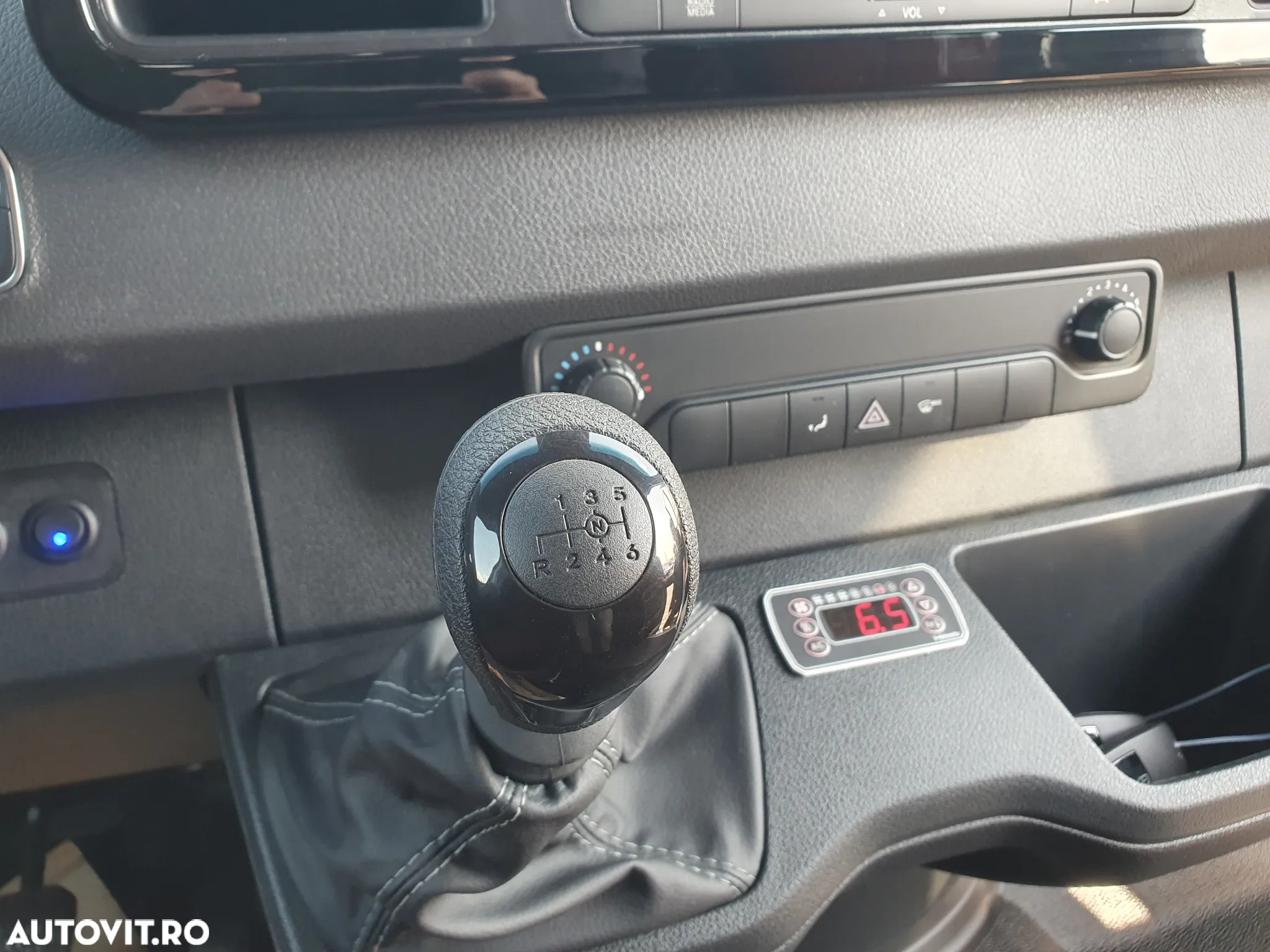 Mercedes-Benz Sprinter 517 CDI furgon extra-lung PRO - 17