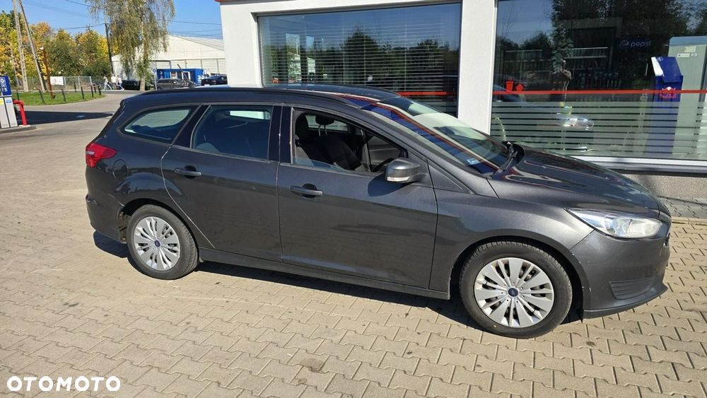 Ford Focus - 4
