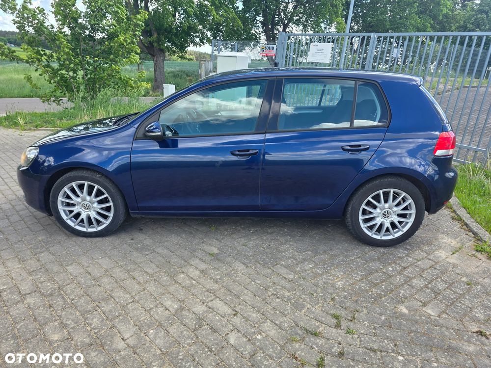 Volkswagen Golf - 5