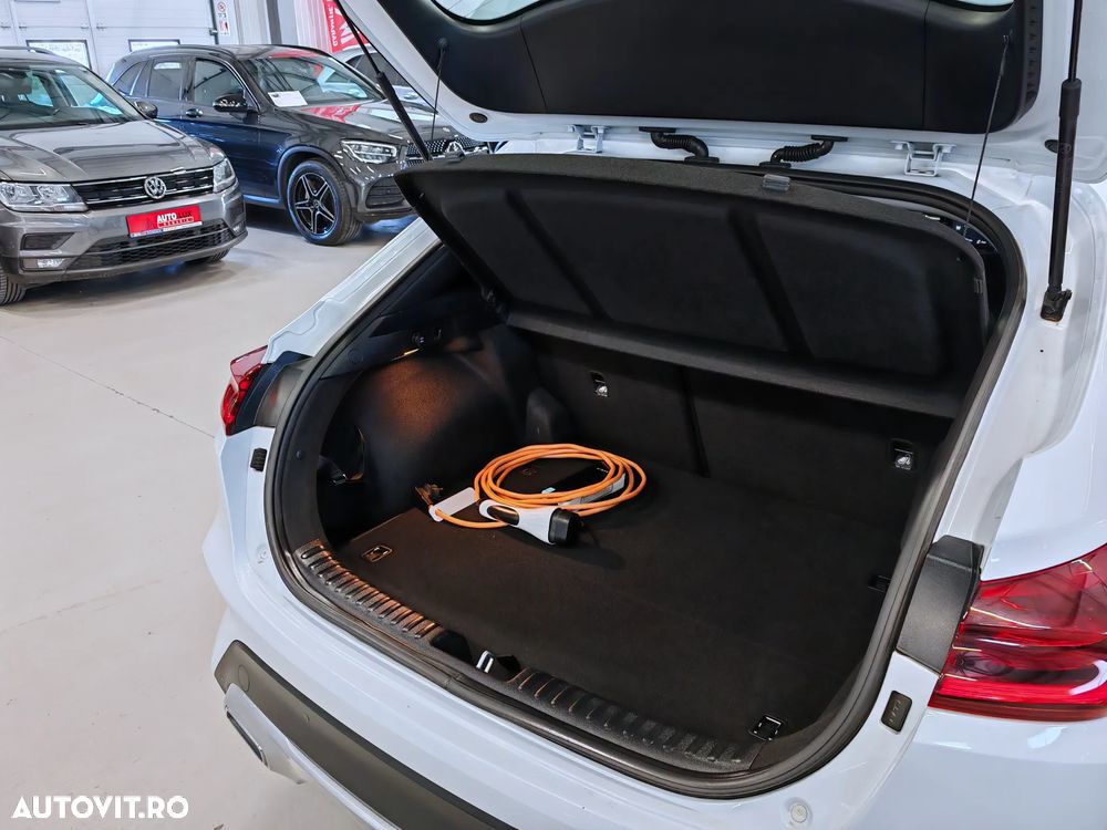 Kia XCeed 1.6 GDI 6DCT PHEV Vision - 34