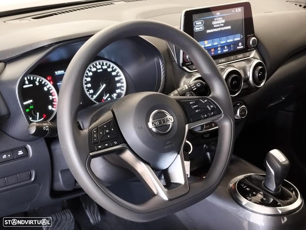 Nissan Juke 1.0 DIG-T N-Connecta DCT - 30