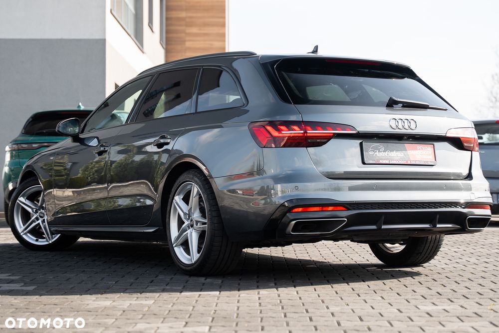 Audi A4 Avant 35 TFSI S tronic S line - 15