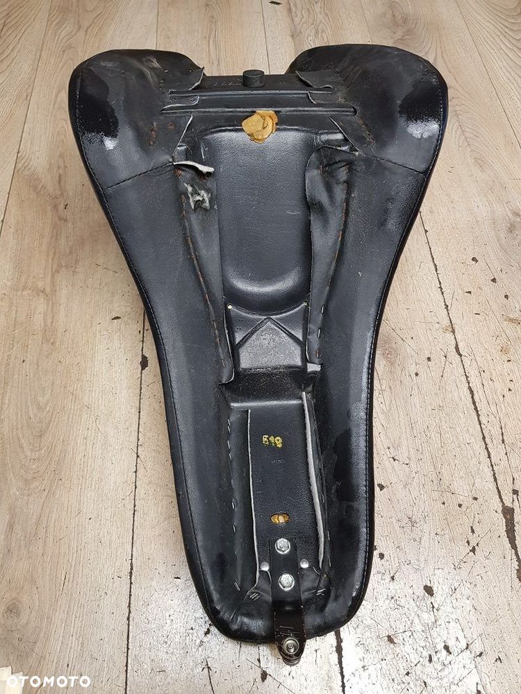 Siedzenie Harley Davidson Softail Deuce - 8