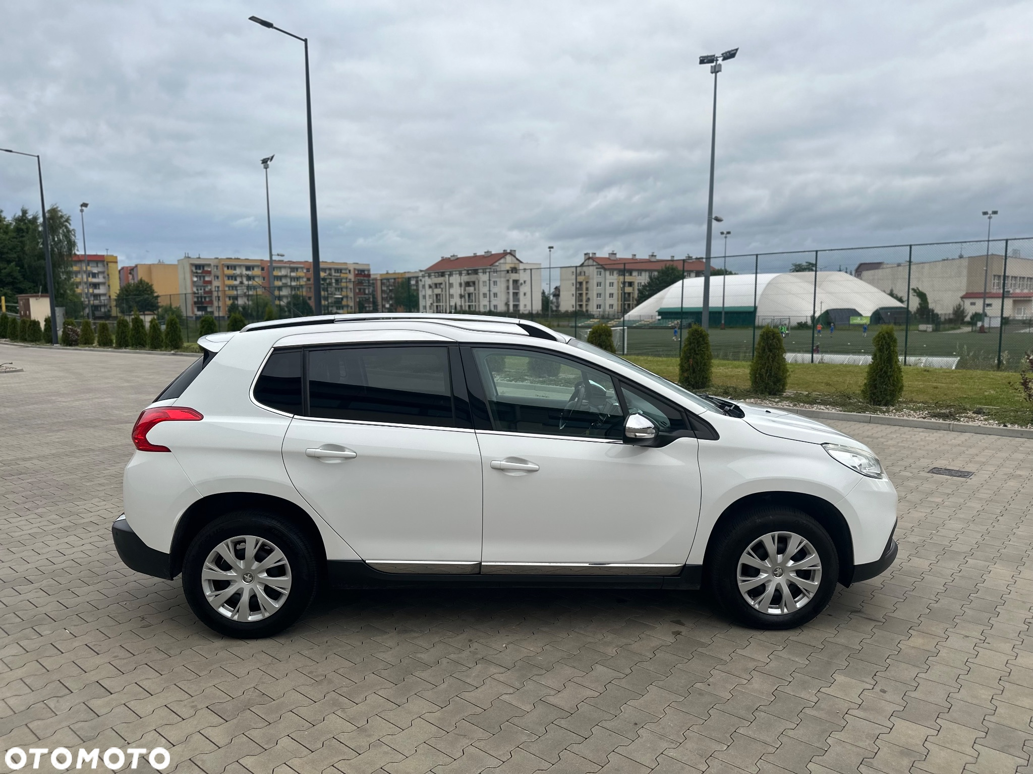 Peugeot 2008 BlueHDi FAP 120 STOP & START Allure - 3