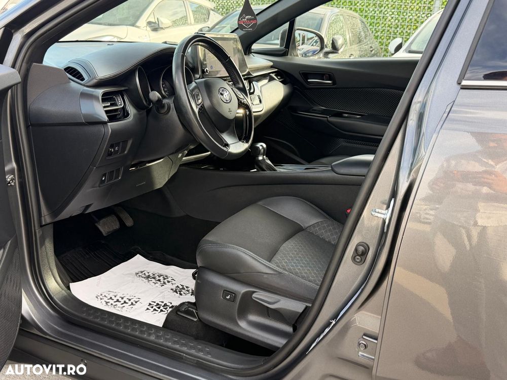 Toyota C-HR 1.8 HSD 122 CP 4x2 CVT Style - 17