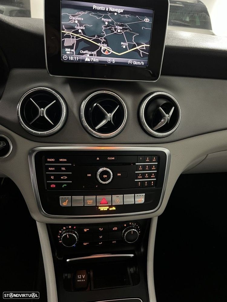 Mercedes-Benz CLA 200 d Shooting Brake Urban Aut. - 14