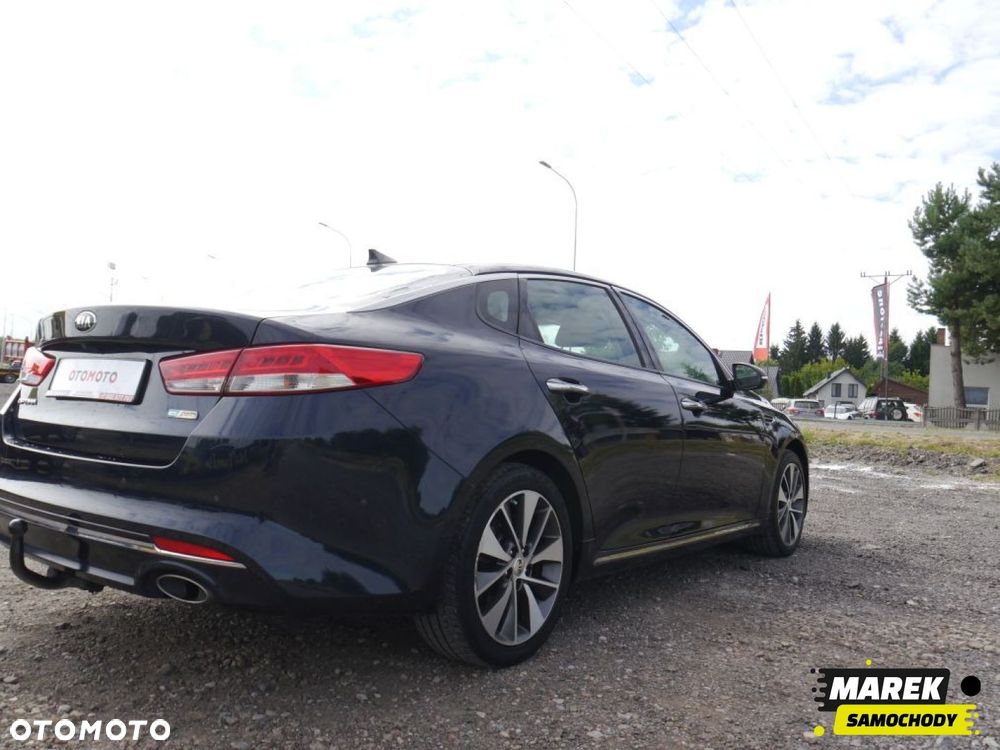 Kia Optima - 5