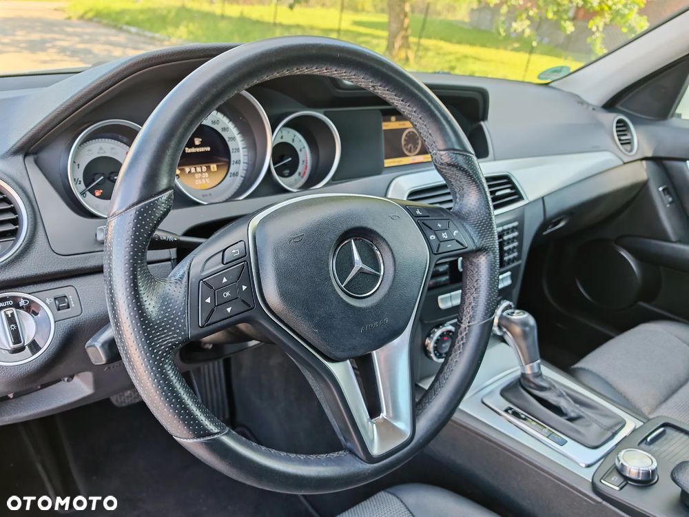 Mercedes-Benz Klasa C - 34