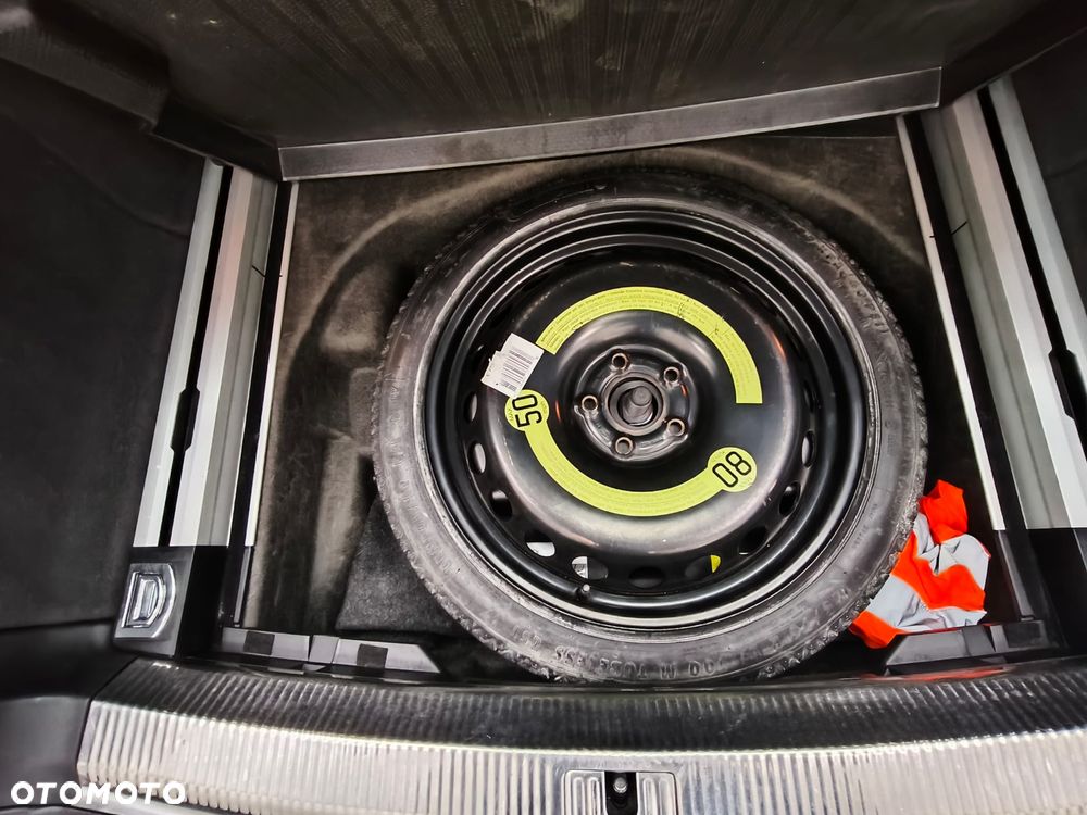 Audi A4 Avant 2.0 TDI Quattro Line S tronic - 22