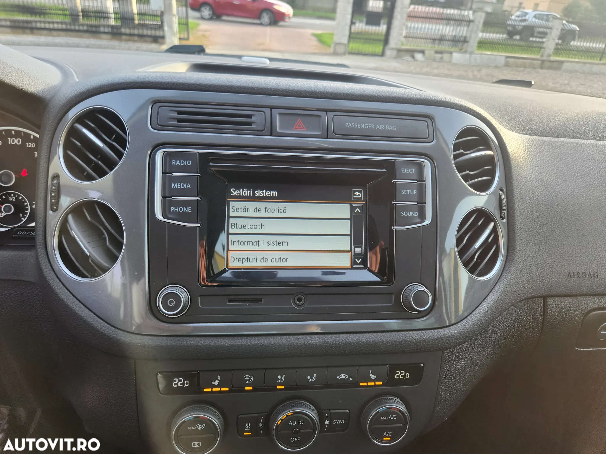 Volkswagen Tiguan 2.0 TDI 4Motion BMT Sport & Style - 25