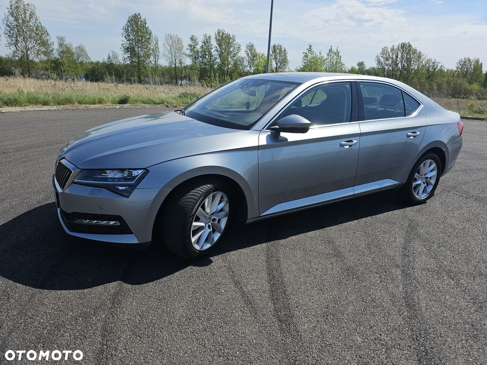 Skoda Superb 2.0 TDI Ambition DSG - 2
