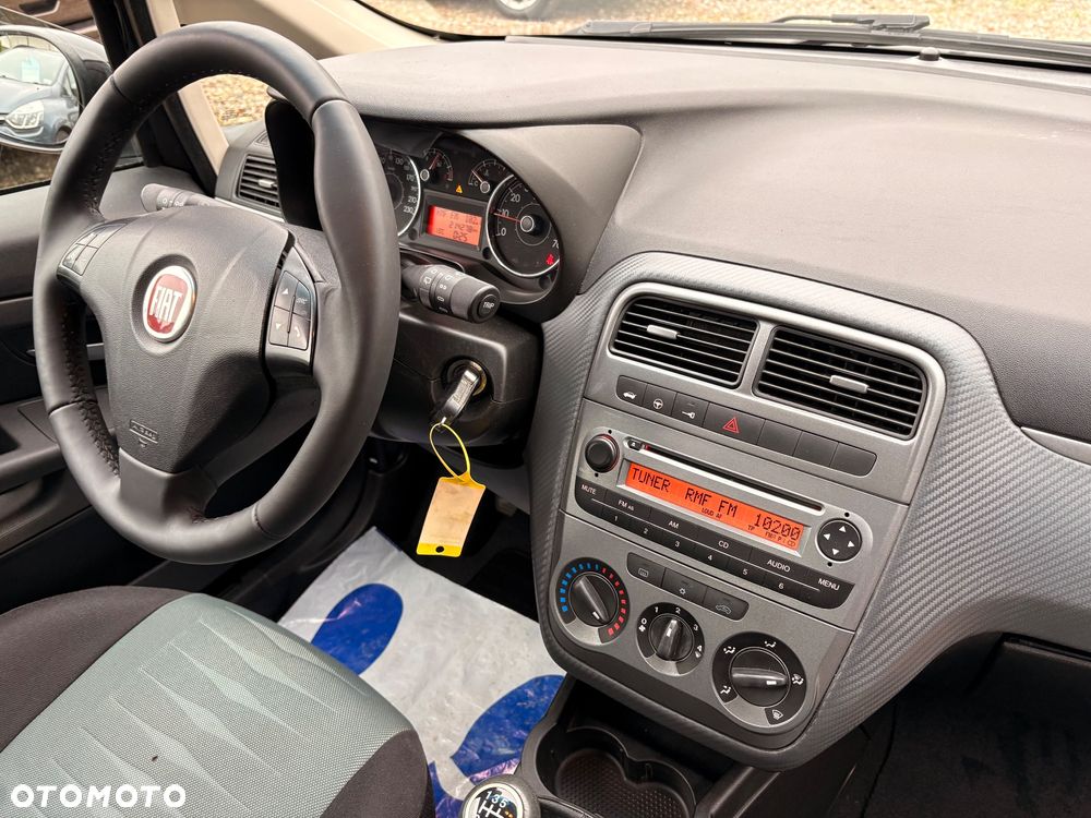 Fiat Grande Punto 1.2 8V - 24