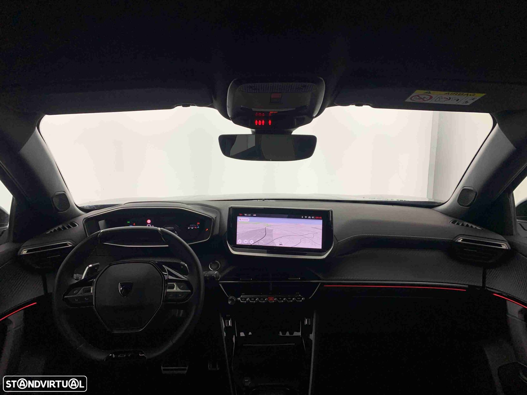 Peugeot 2008 1.2 PureTech GT EAT8 - 13