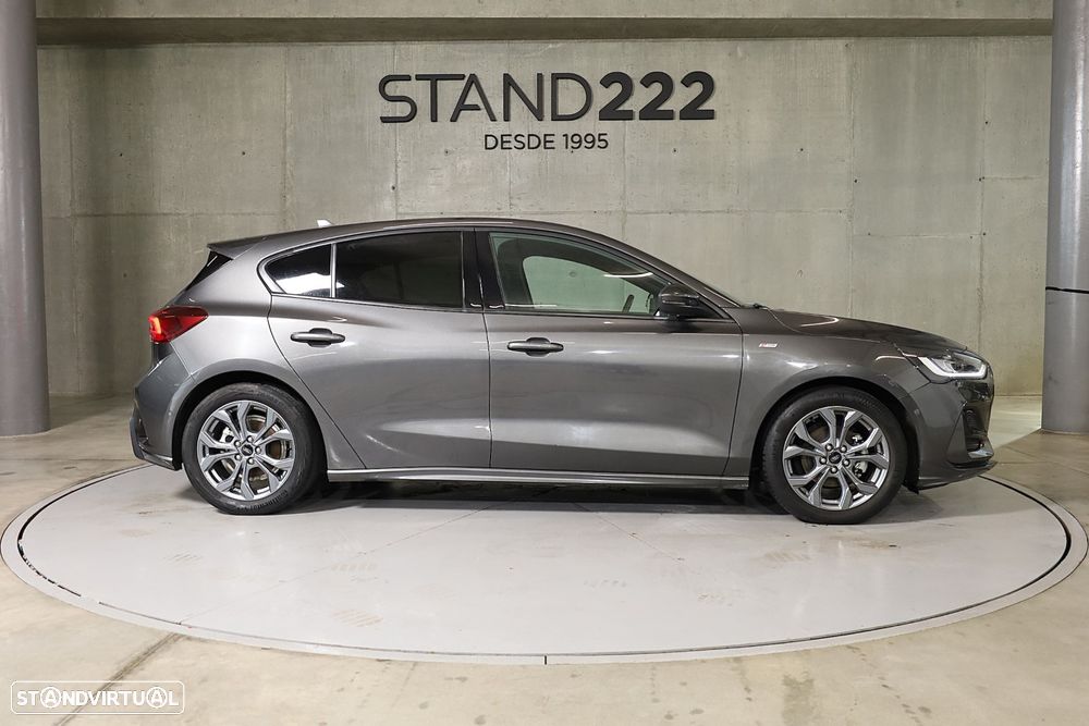 Ford Focus 1.0 EcoBoost MHEV ST-Line - 4