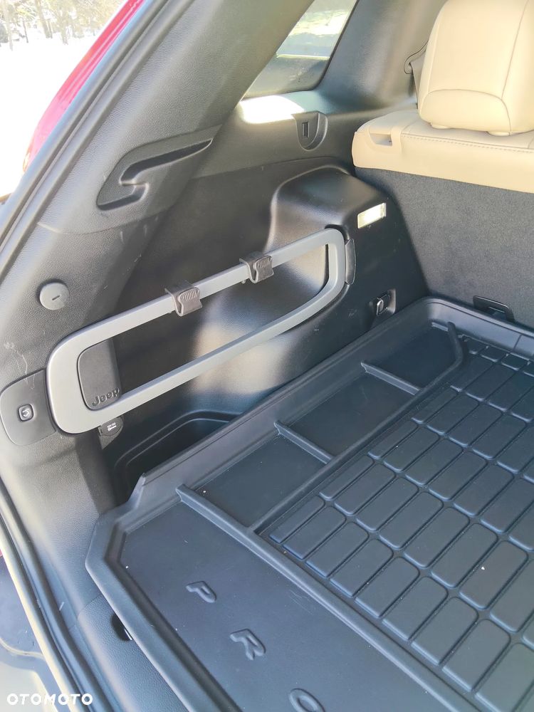 Jeep Cherokee 3.2 V6 Pentastar Active Drive I Automatik Limited - 28