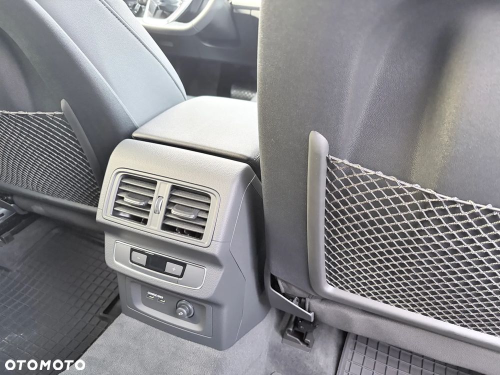 Audi Q5 40 TDI mHEV Quattro Advanced S tronic - 24