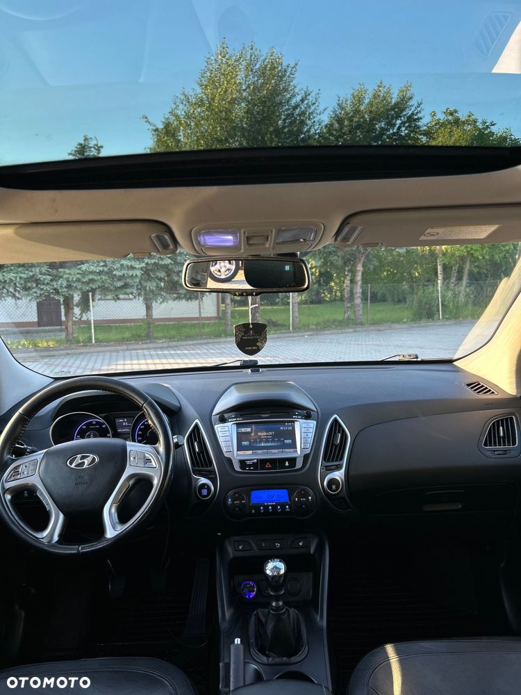Hyundai ix35 2.0 CRDi 4WD Premium - 11