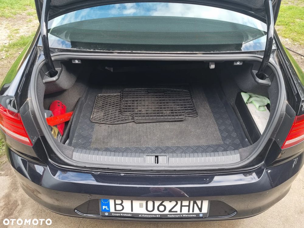 Volkswagen Passat 1.8 TSI BMT Comfortline - 40