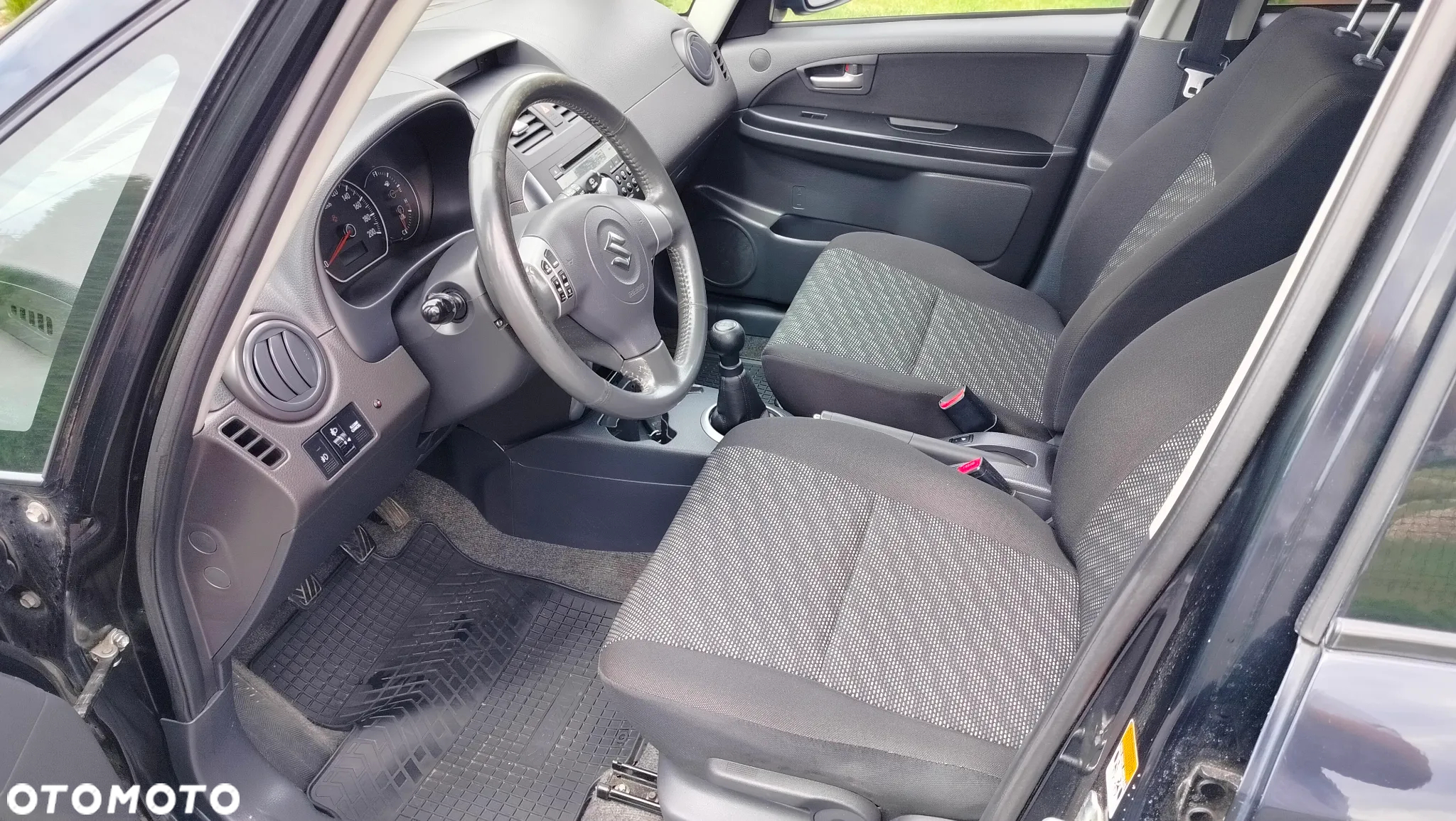 Suzuki SX4 1.6 GS / Premium - 20