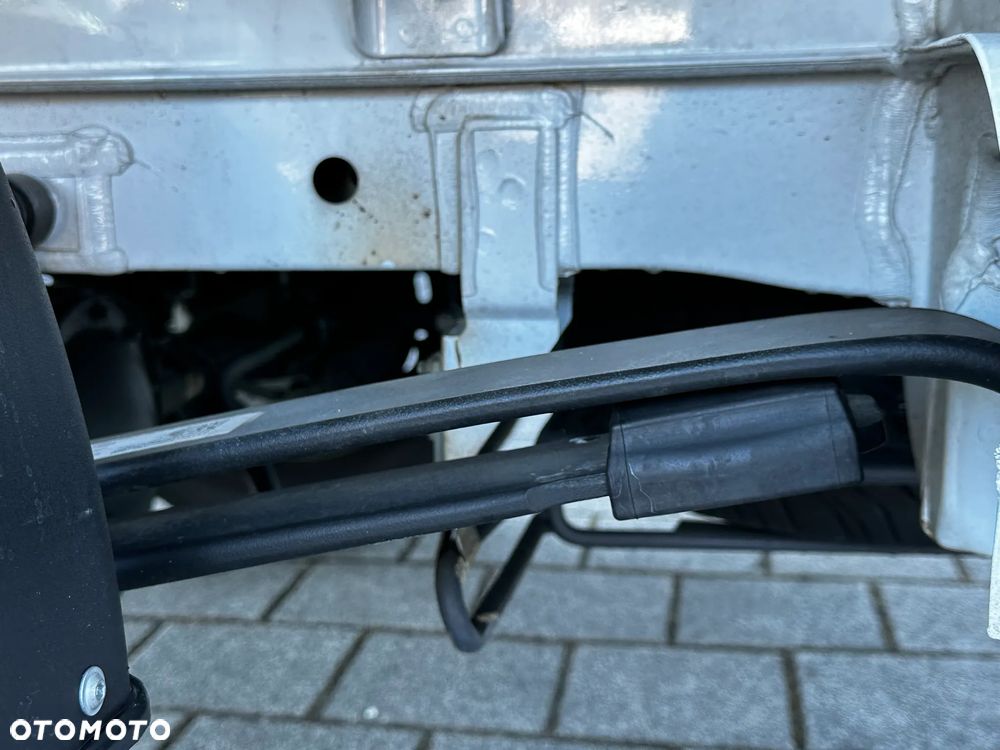 Mercedes-Benz Sprinter - 34