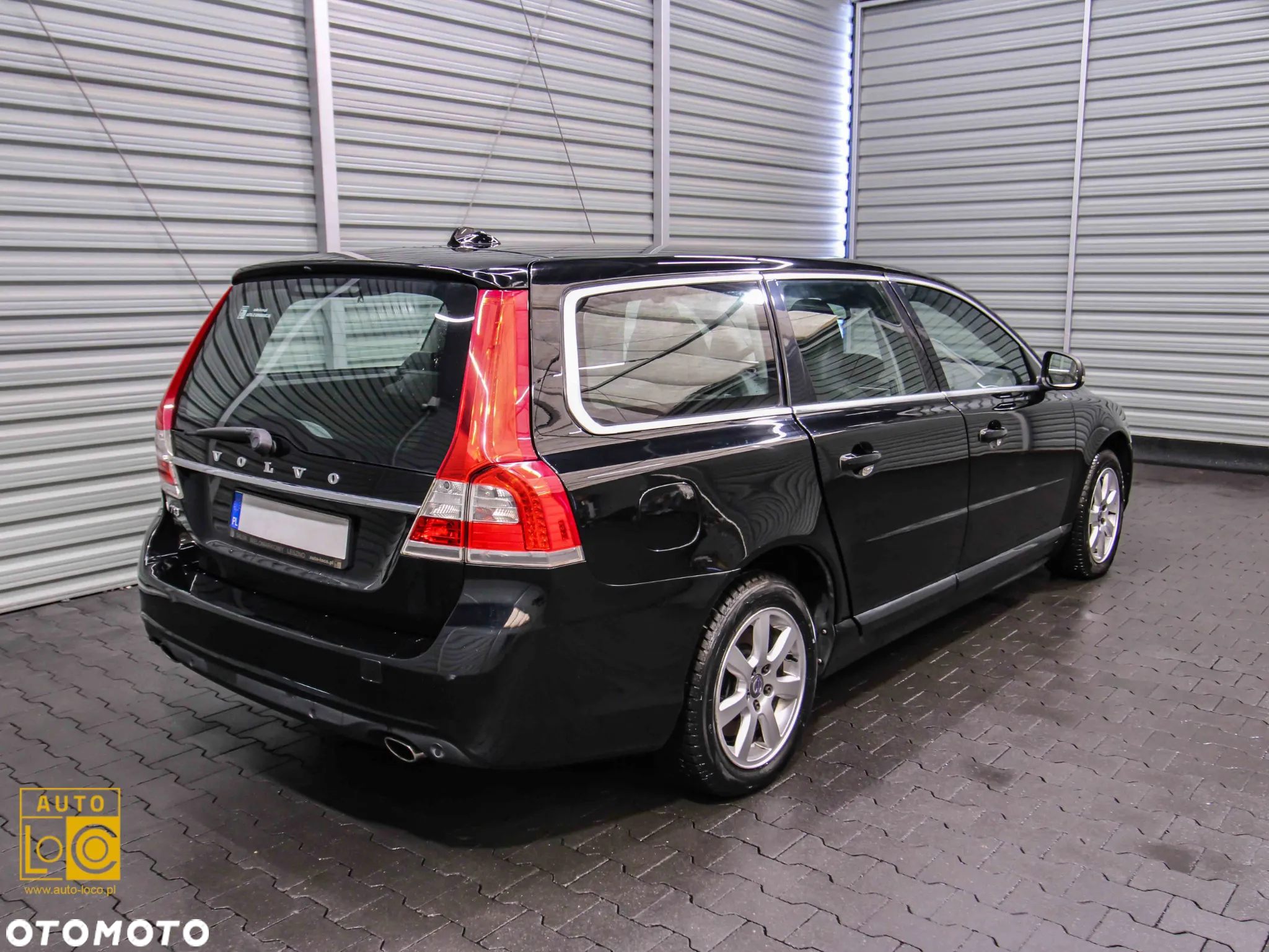 Volvo V70 T5 Geartronic Momentum - 3