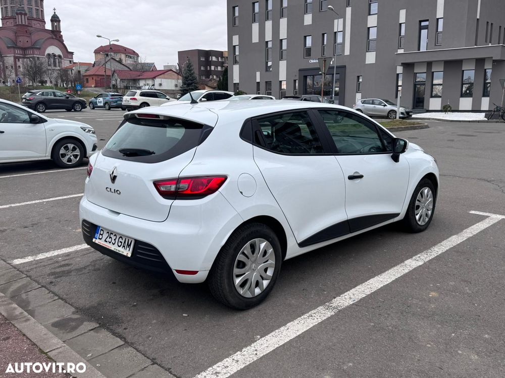 Renault Clio 0.9 TCe Life - 11