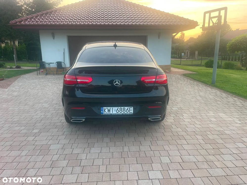 Mercedes-Benz GLE 350 d 4-Matic - 4
